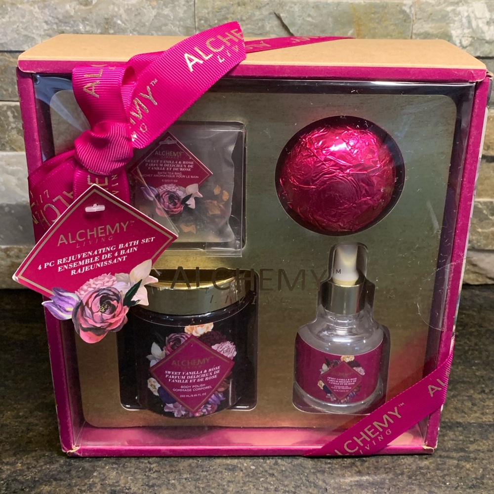 ALCHEMY LIVING | 4 PC Rejuvenating Bath Set